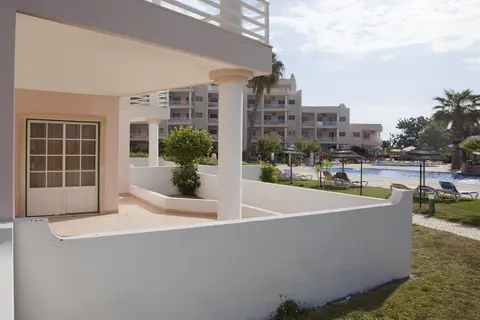Turim Estrela do Vau Hotel in Mexilhoeira Grande