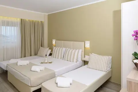 Ammos Beach Seaside Luxury Suites in Athene — foto 10