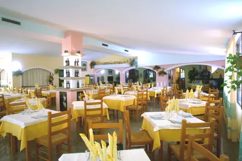 Nicolaus Club Quattro Lune Resort in Orosei — foto 28