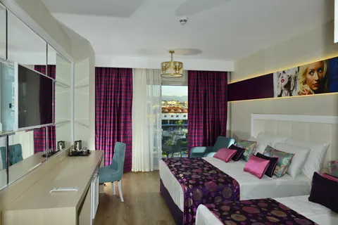 Azura Deluxe Resort & Spa in Alanya — foto 3