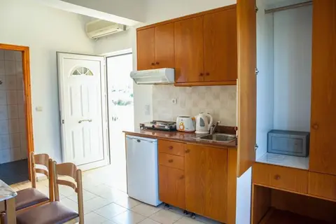 Danelis Studios & Apartments in Δημοτική Ενότητα Μαλίων — foto 4