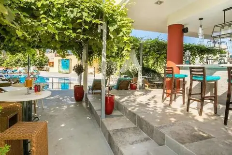 Thalassies Nouveau in Λιμενάρια — foto 10
