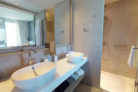 Hotel The Level at Meliá Barcelona Sky in Barcelona — foto 25