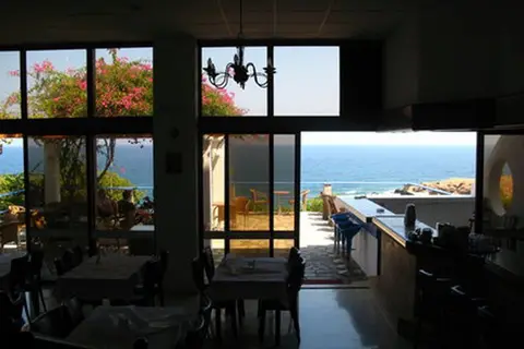 Stella Beach in Panormos — foto 13