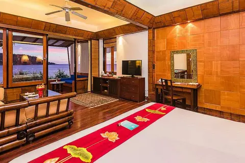 Mom Tris Villa Royale in ตำบลกะรน — foto 21
