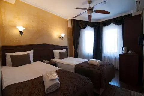 Mevlana Hotel in Fatih — foto 4
