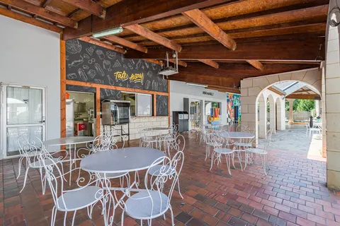 Camping Le Domaine De La Brèche foto 22