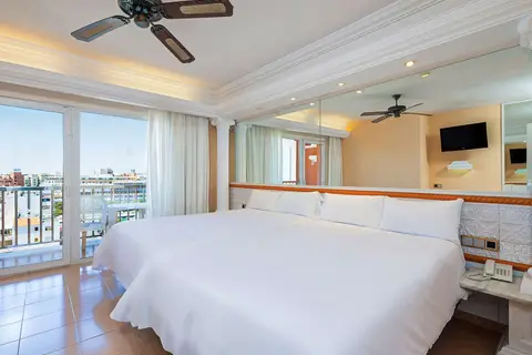 Playacapricho in Roquetas de Mar — foto 2