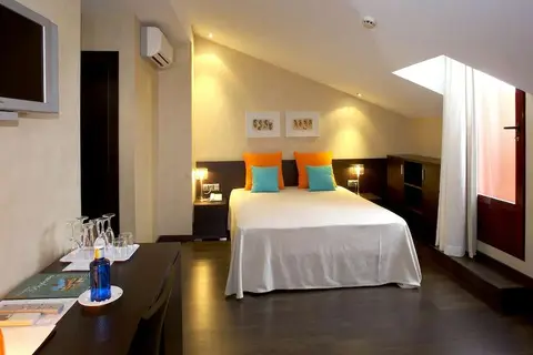 The Cook Book Hotel in Calp — foto 7