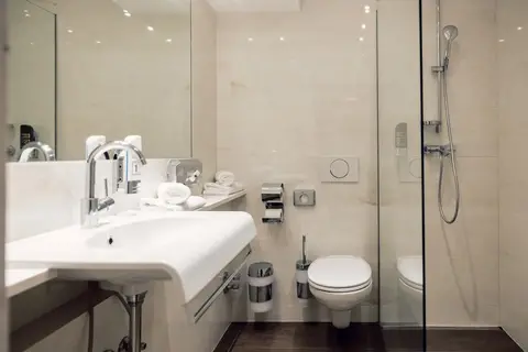 Hotel Bon Alpina in Innsbruck — foto 13