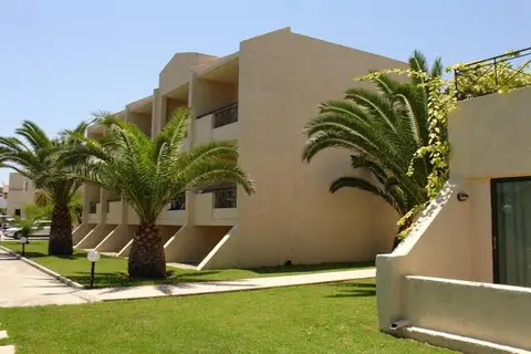 Summerland Hotel & Bungalows in Ιαλυσός — foto 18