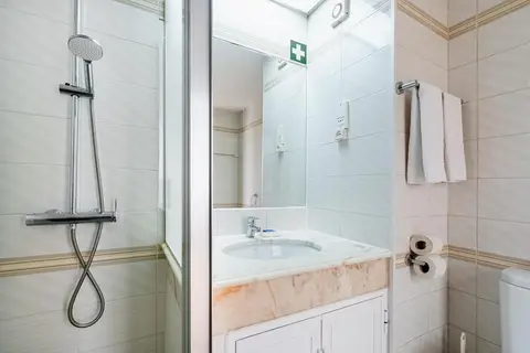 Algamar by Garvetur in Quarteira — foto 20