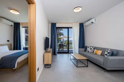 Royal Blue Resort & Residences in Kotor — foto 5
