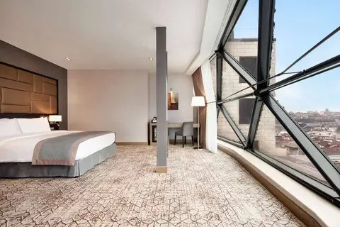 Wyndham Grand Tbilisi in Tbilisi — foto 12