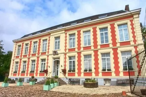 Chateau De Moulin le Comte foto 1