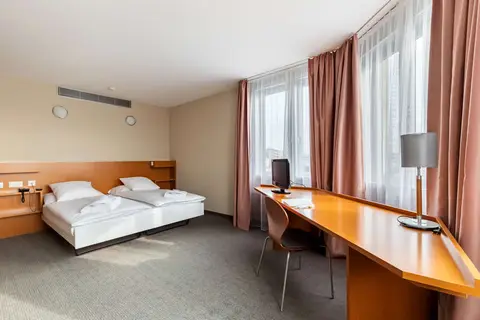 Hotel Cornavin in Genève — foto 2