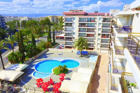 Navarra Suites Apartamentos in Salou — foto 3