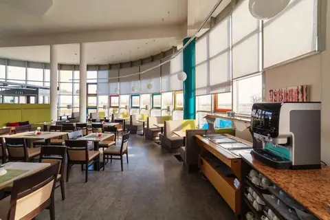 Lifehotel Vienna Airport in Fischamend — foto 7