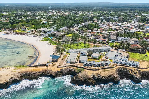 Lion Beach Resort in Kasemeni ward — foto 6