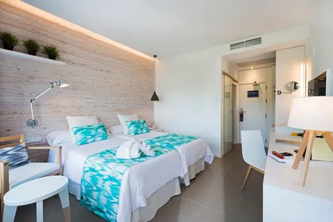 Fergus Style Palma Nova in Palmanova — foto 6