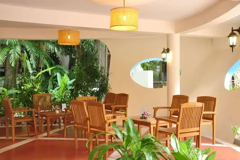 Patong Lodge Hotel in ตำบลป่าตอง — foto 6