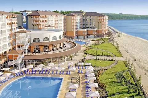 Sol Luna Bay Resort in Обзор