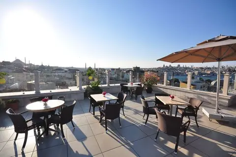 Neorion in İstanbul, foto 8
