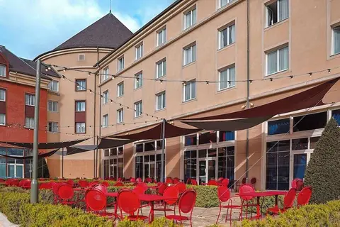 Grand Magic Hotel in Magny-le-Hongre, foto 8