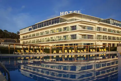 Hotel Miramar Sul in Nazaré — foto 18