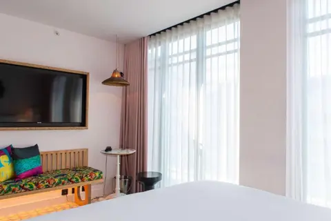 Hotel Mama Shelter Lisboa in Lissabon — foto 4