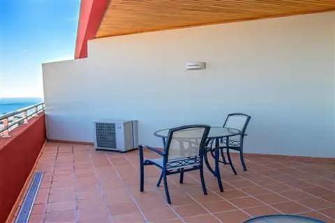 MS Aparhotel in Almada — foto 10