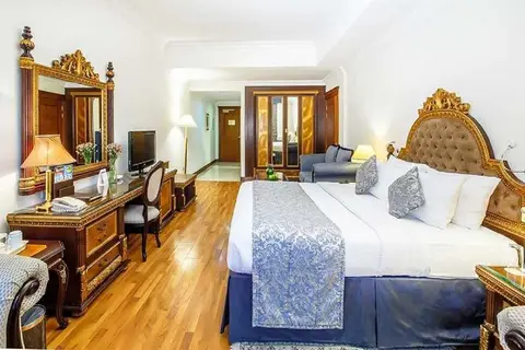 Grand Excelsior Hotel Bur Dubai in Dubai — foto 19