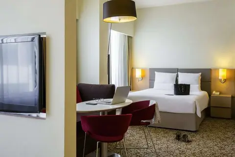 Novotel Suites Mall of the Emirates in Dubai — foto 3