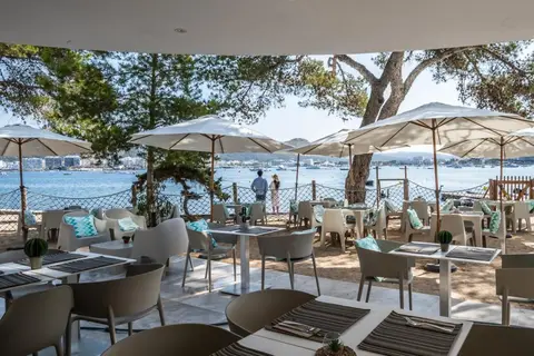 Hotel Els Pins Resort & Spa in Sant Josep de sa Talaia — foto 17
