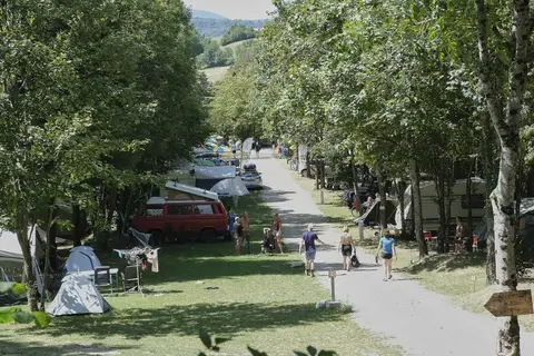 Camping L Aventure in Presle