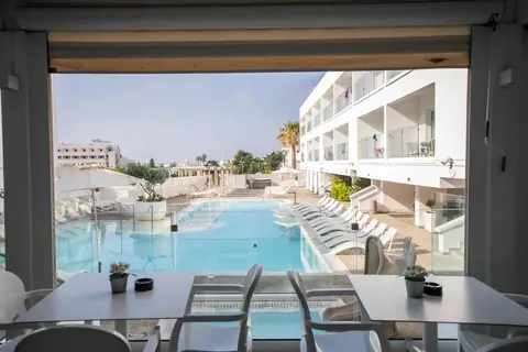 Liquid Hotel Apartments in Ayia Napa — foto 27