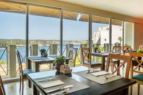 Catalonia Mirador Des Port in Maó — foto 27