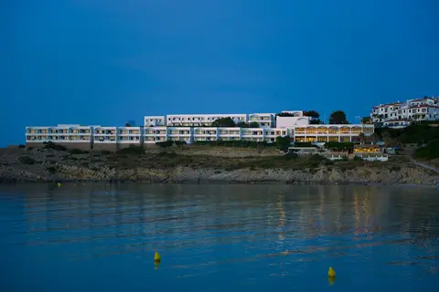 Hotel Apartamentos Beach Club Menorca in Es Mercadal — foto 15