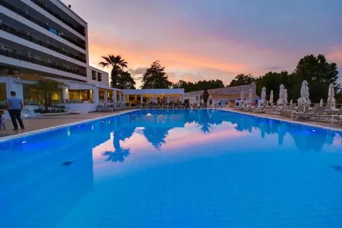 Olympian Bay Grand Resort in Λεπτοκαρυά — foto 24