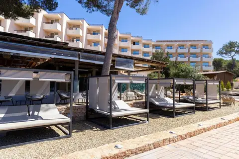 Invisa Cala Verde in Es Figueral — foto 5