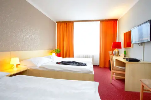 Charles Central in Praag, foto 4