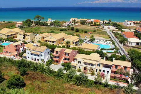 Nireas Studios & Appartementen in Αχαράβη — foto 2
