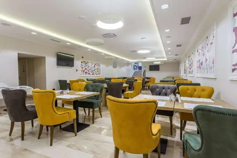 Hotel Royal Inn in Belgrado — foto 18
