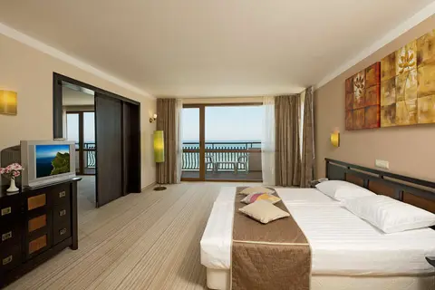 HVD Club Hotel Miramar in Обзор — foto 12