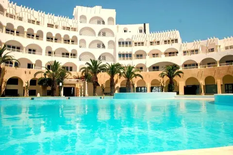 Delphin El Habib in Monastir — foto 5