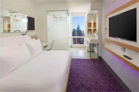 Yotel New York Times Square in New York — foto 2
