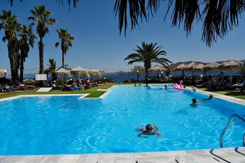 Clara Hotel in Πέτρα — foto 7