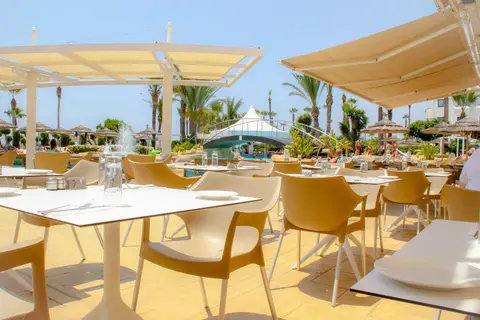 Tasia Maris Beach Hotel & Spa in Ayia Napa — foto 2
