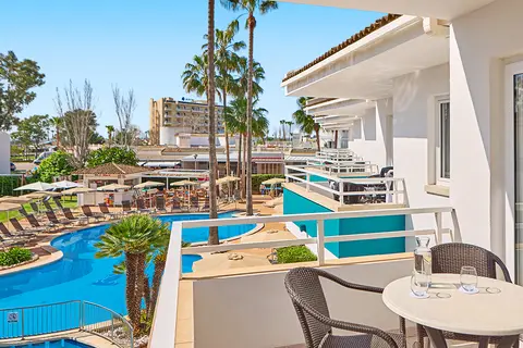 Universal Aparthotel Elisa in Playa de Muro — foto 13