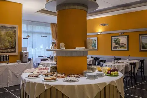 Art Hotel Milano in Prato — foto 10
